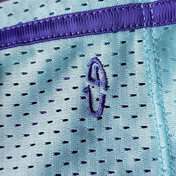 athletic shorts - Picture 2 of 4